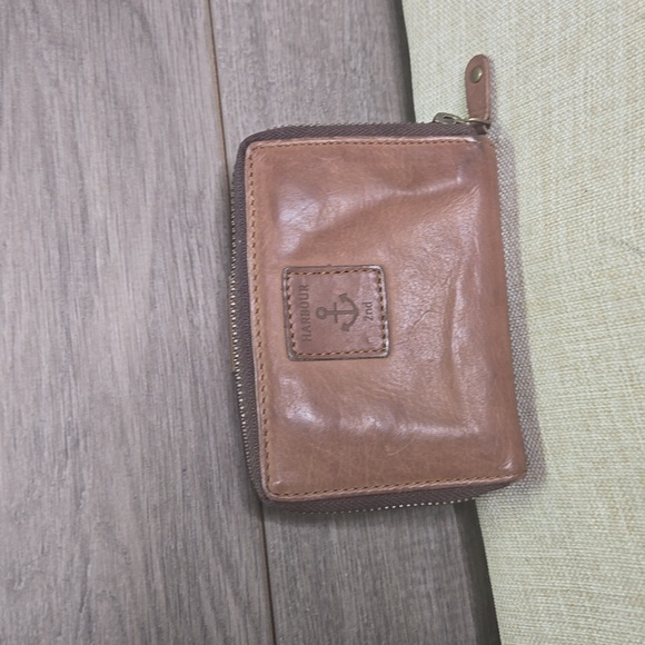 Anthroplogie Harbour 2nd Brown  Leather Wallet - Picture 2 of 6